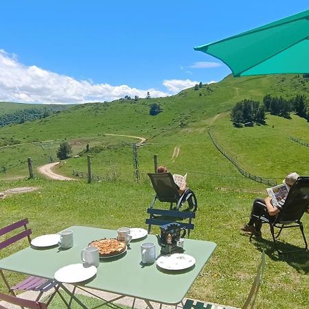 Gite Avec Vue Exceptionnelle Sur Les Montagnes Camurac Extérieur photo